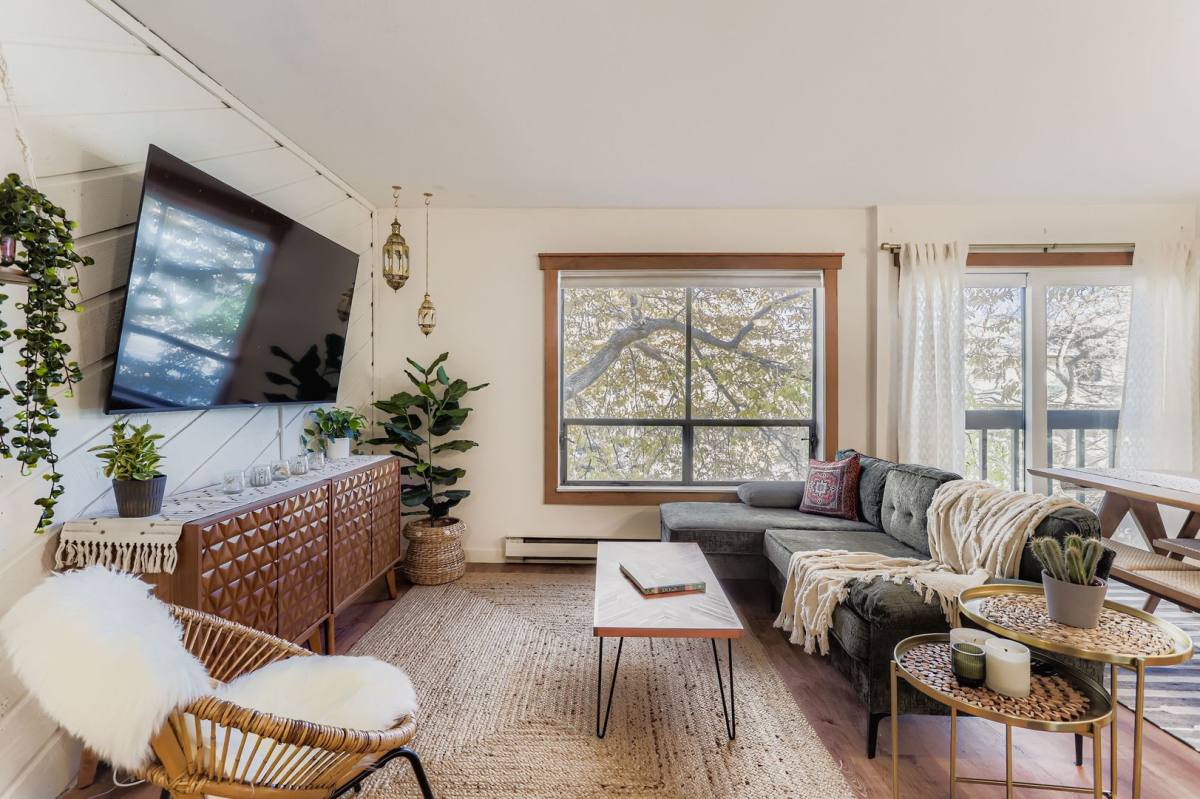 House for rent at 827 Maxwell Ave, Boulder, CO 80302