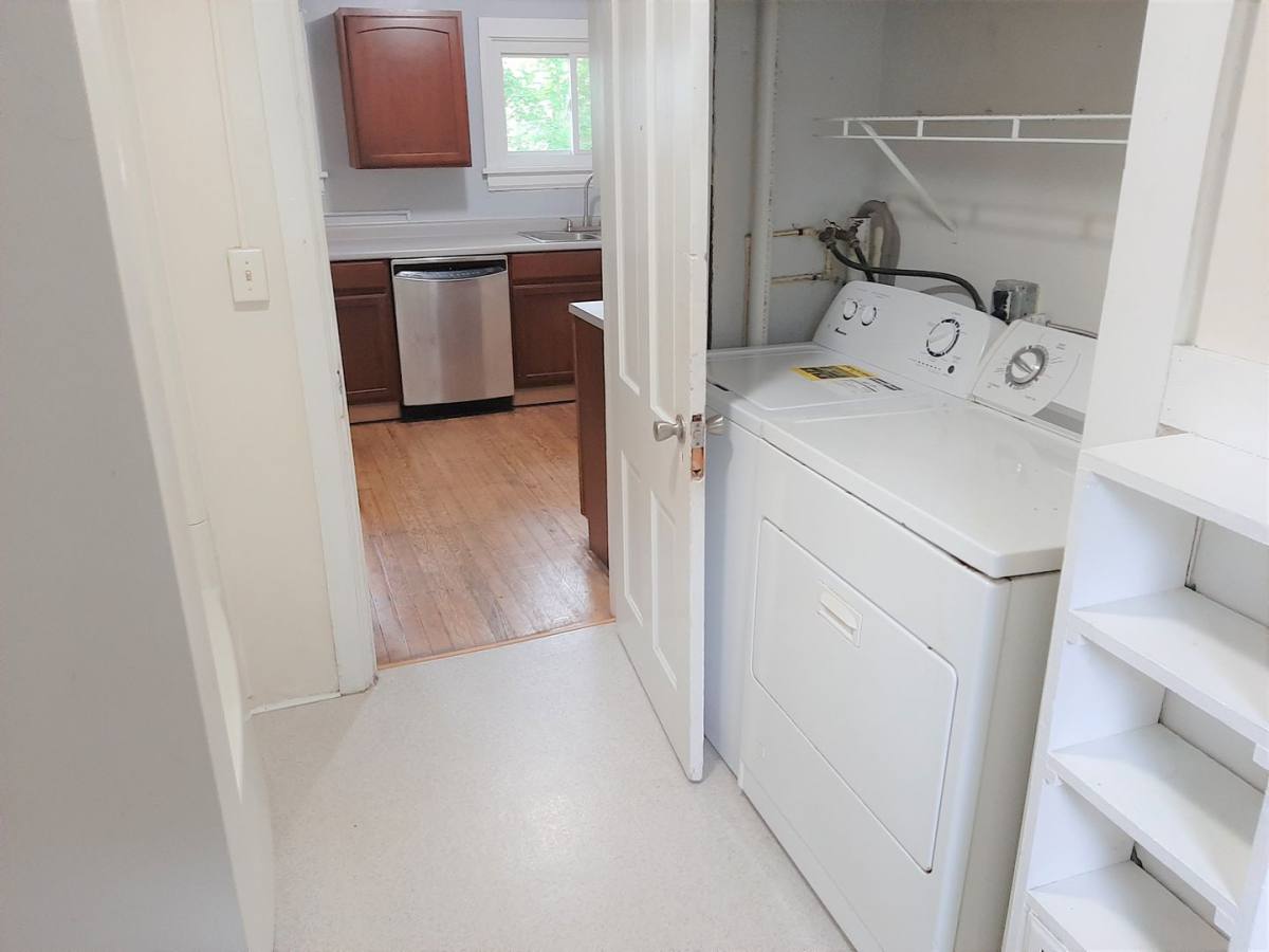Apartment for rent at 123 Columbia St, Ithaca, NY 14850