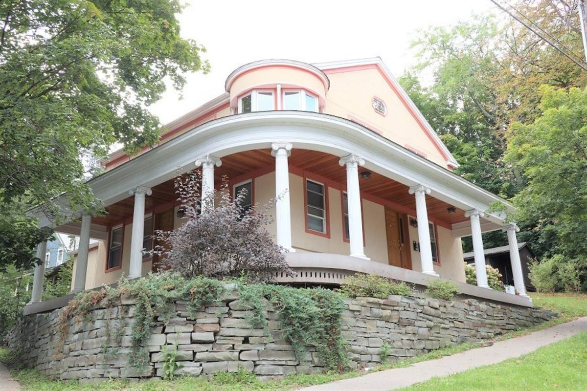 Apartment for rent at 201 S Aurora St, Ithaca, NY 14850