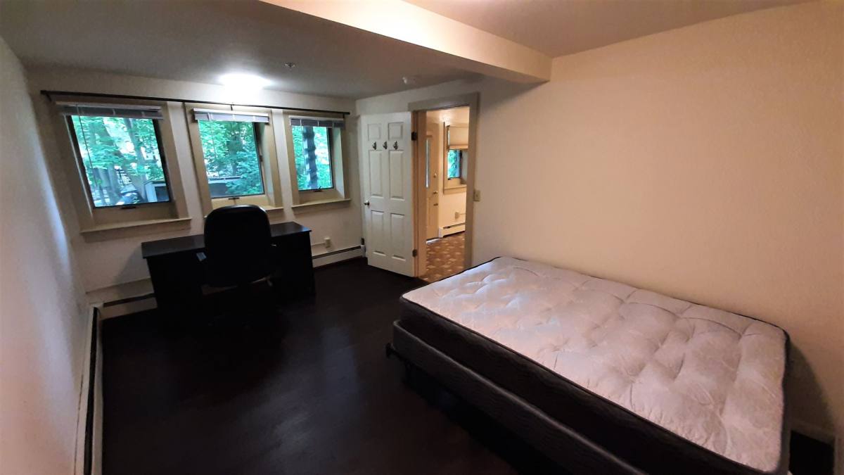Apartment for rent at 220-222 W Spencer St, Ithaca, NY 14850