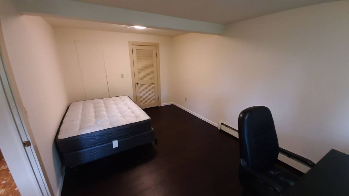 Apartment for rent at 220-222 W Spencer St, Ithaca, NY 14850