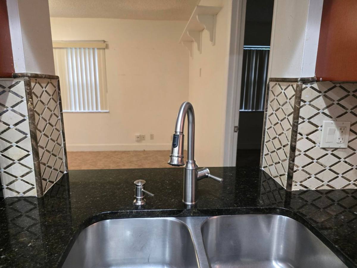 House for rent at 4125 Pine Branch Circle, Lake Worth, FL 33467