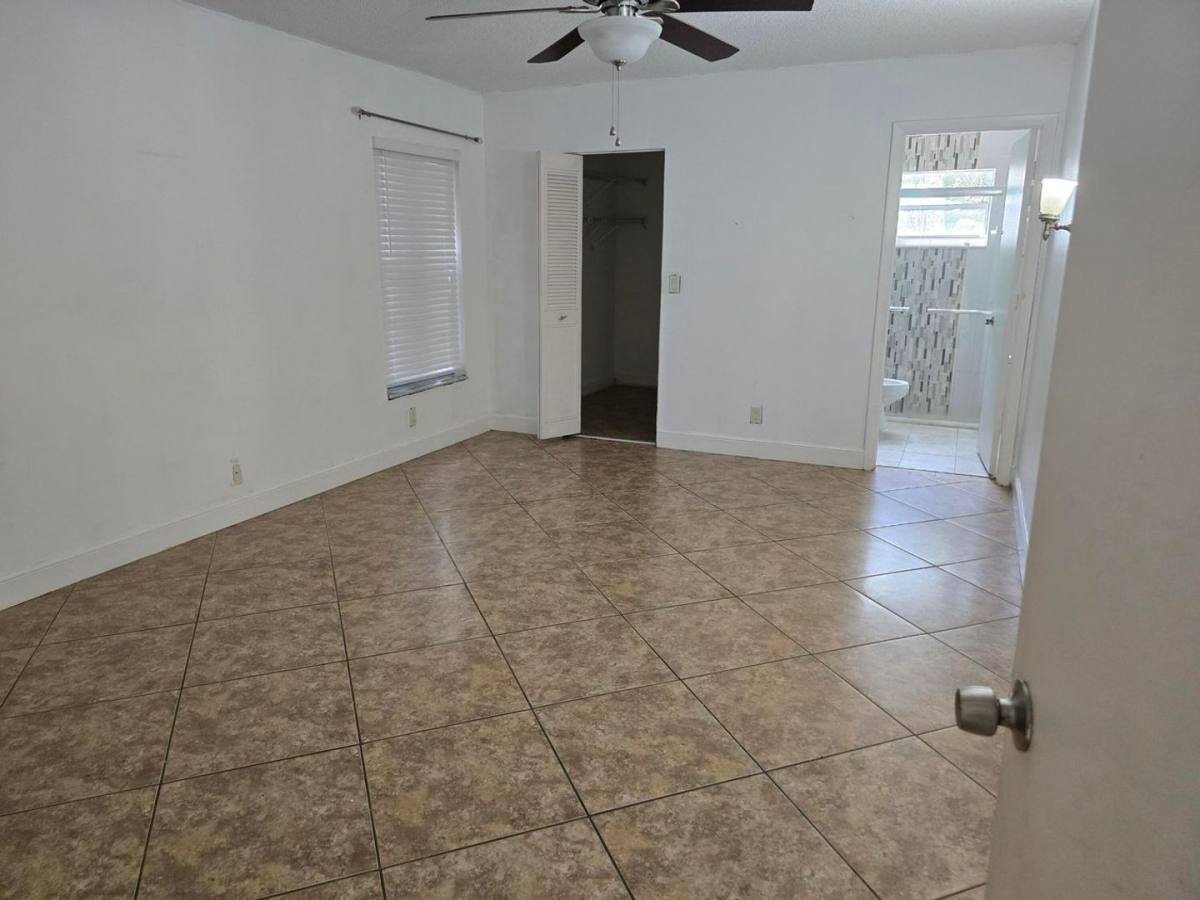 House for rent at 4125 Pine Branch Circle, Lake Worth, FL 33467
