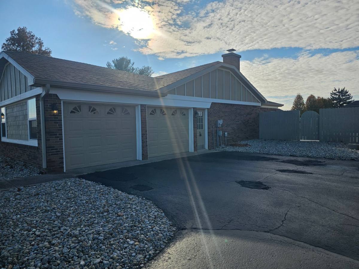House for rent at 795 Country Club Dr, Greensburg, IN 47240