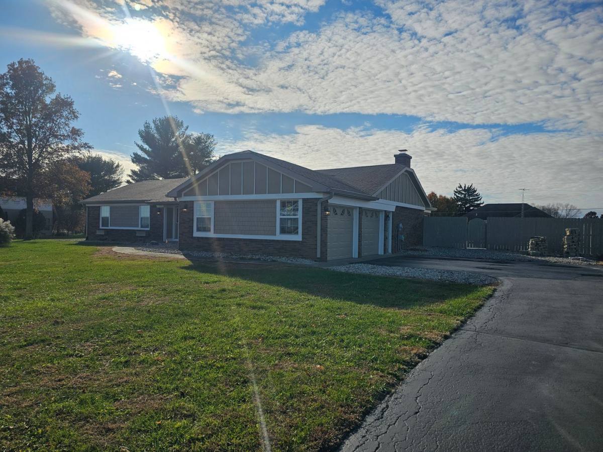 House for rent at 795 Country Club Dr, Greensburg, IN 47240