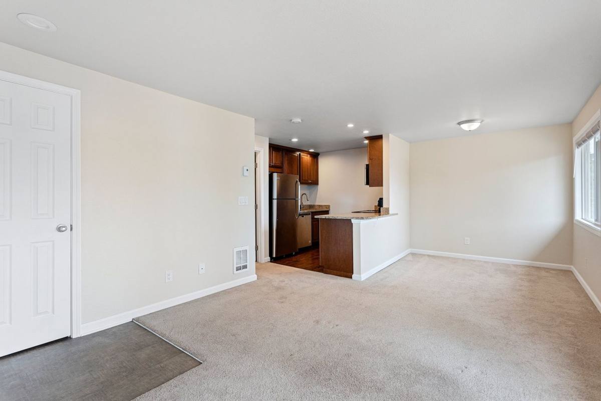 Apartment for rent at 11615 91st Lane NE, Kirkland, WA 98034