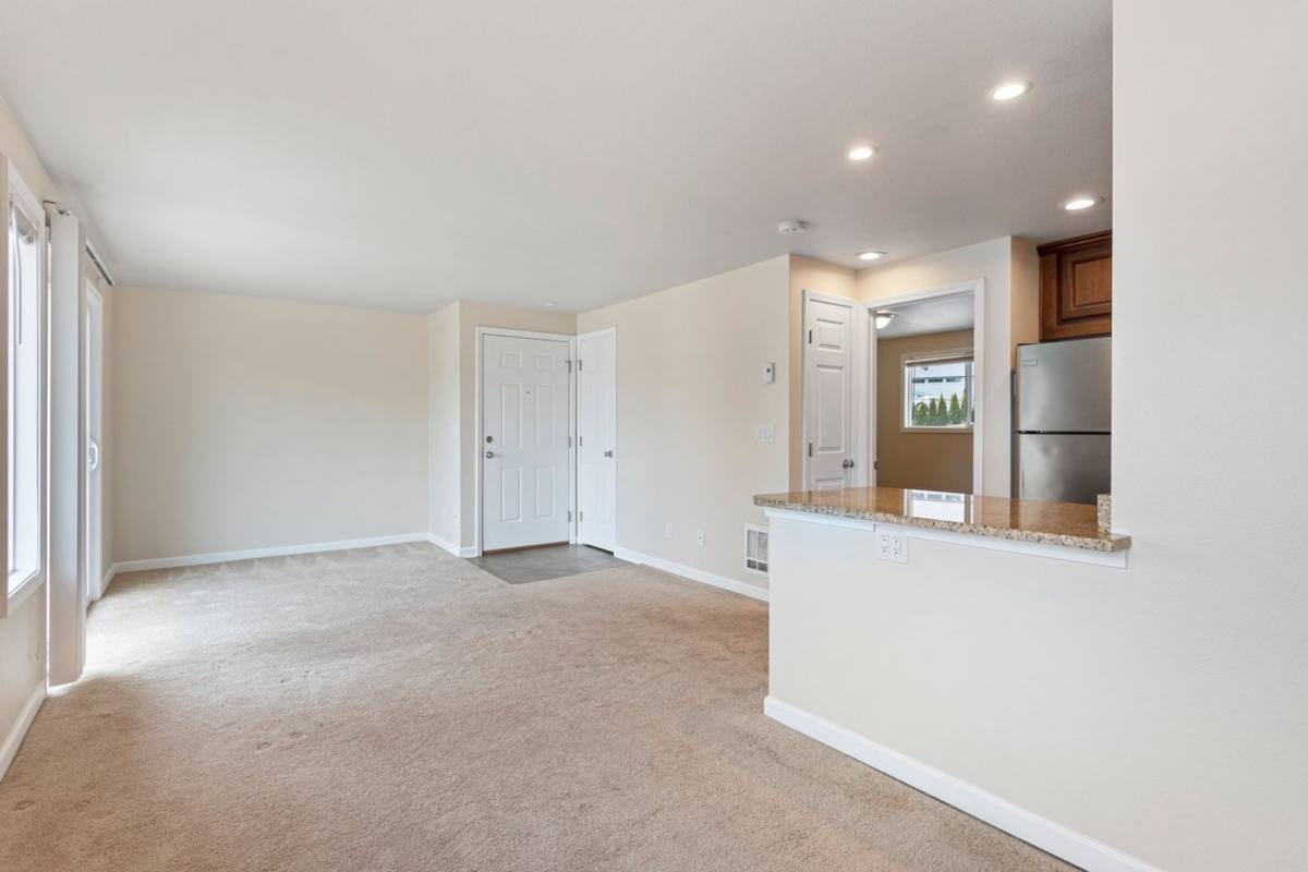 Apartment for rent at 11615 91st Lane NE, Kirkland, WA 98034