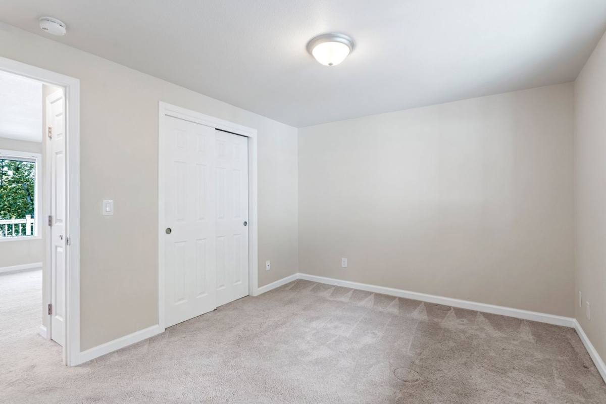 Apartment for rent at 11615 91st Lane NE, Kirkland, WA 98034