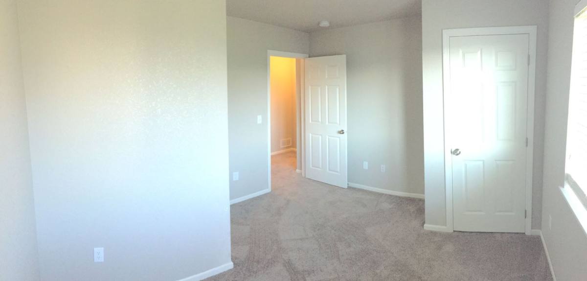 Condo for rent at 120 W Hills Lane, Waterloo, IA 50701