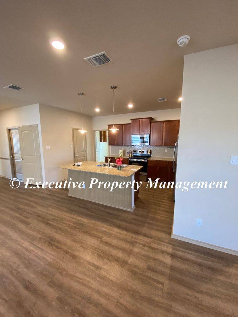 House for rent at 1781 Dryden Ave, Copperas Cove, TX 76522