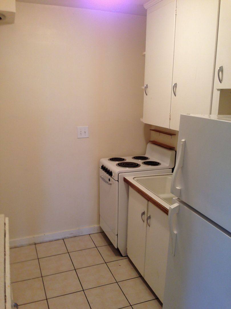 Apartment for rent at 814 High St, Bellingham, WA 98225