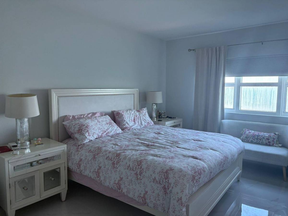 Condo for rent at 2650 Lake Shore Dr, West Palm Beach, FL 33404