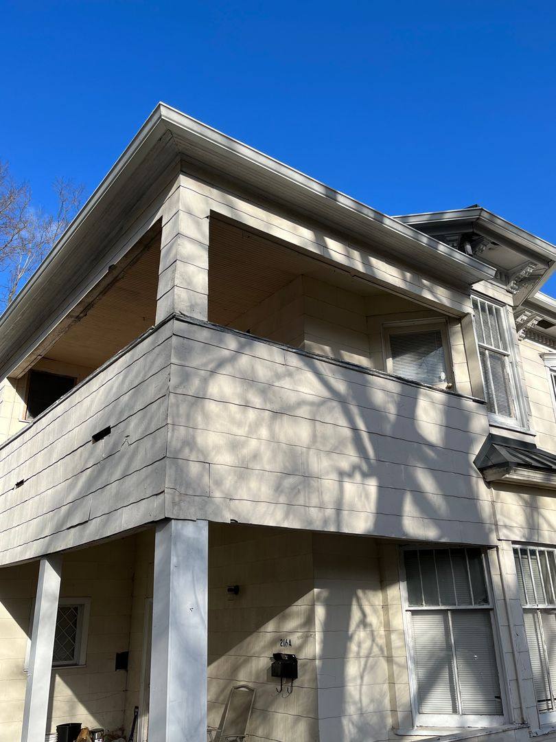 Apartment for rent at 216-218 Tinkler, Lafayette, IN 47901