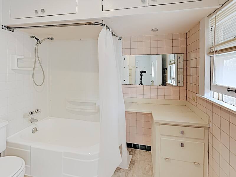 Apartment for rent at 3333 W 6th St #GARAGE, Fort Worth, TX 76107