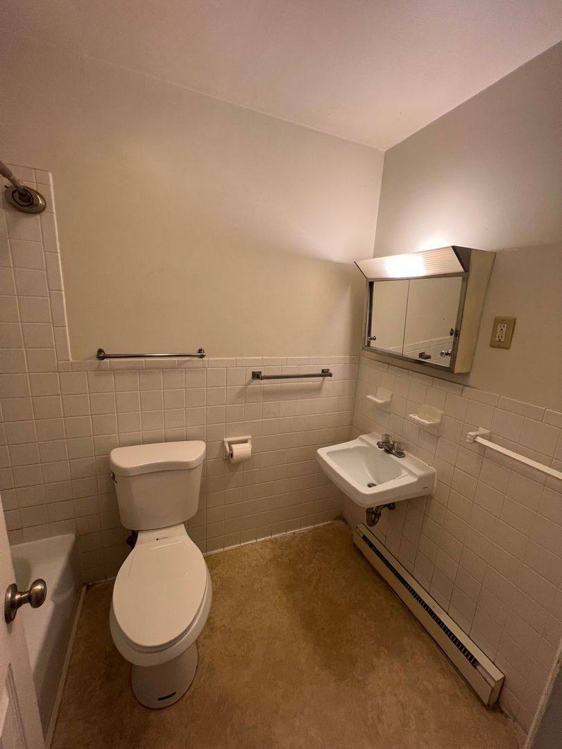 Apartment for rent at 173 E Tioga St, Tunkhannock, PA 18657