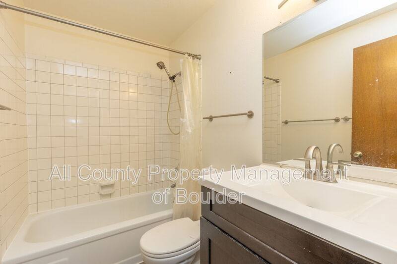 Condo for rent at 2606 Juniper Ave #34-1, Boulder, CO 80304