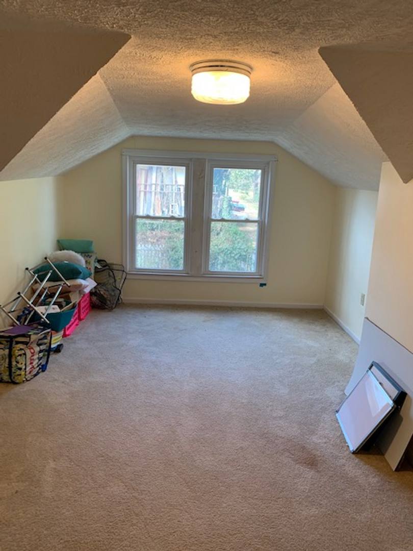Apartment for rent at 215 N Lewis St, Lexington, VA 24450