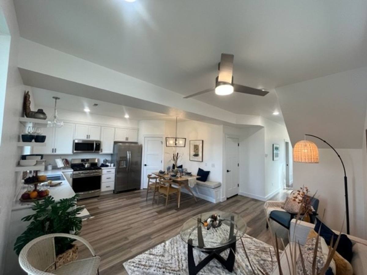 Townhouse for rent at 221 Fairgrounds Rd Hamilton, Mount, Hamilton, MT 59840