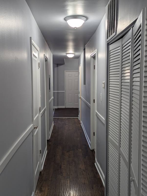 Apartment for rent at 6401 S Saint Lawrence Ave #1, Chicago, IL 60637
