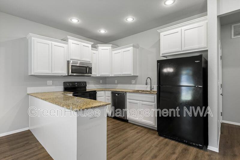 Apartment for rent at 820 Baker St NW, Gravette, AR 72736
