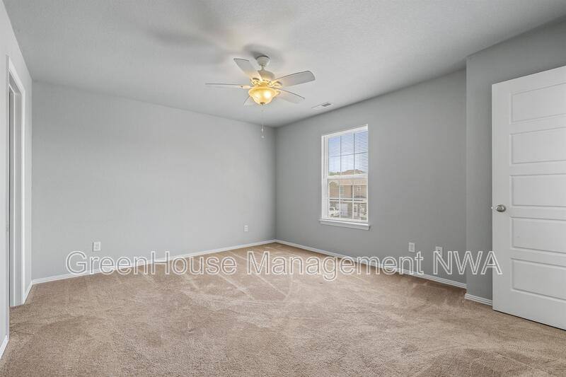 Apartment for rent at 820 Baker St NW, Gravette, AR 72736