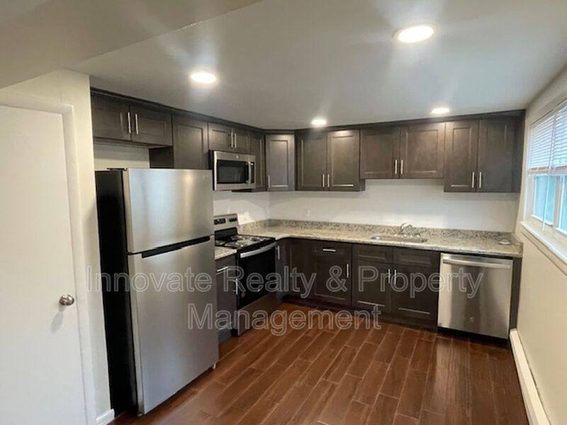 Apartment for rent at 613 N Broad St #10, Lansdale, PA 19446