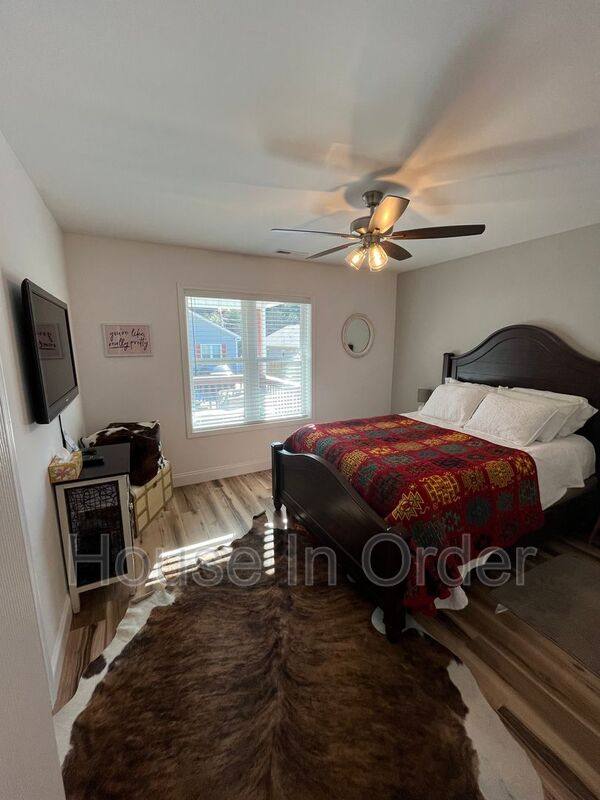 House for rent at 542 Quinn Hill Lane, Mars Hill, NC 28754