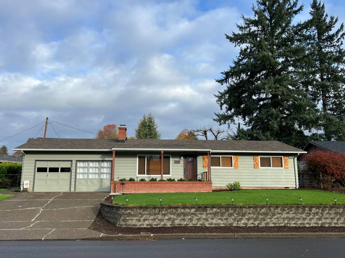 House for rent at 5408 NE 49th St, Vancouver, WA 98661