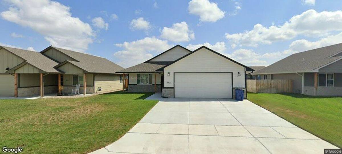 House for rent at 4422 S Mount Carmel, Wichita, KS 67217