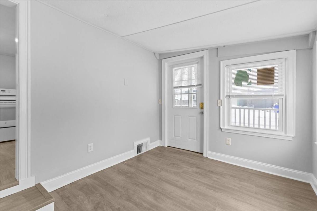 Apartment for rent at 39 Ave C, Burlington, VT 05408