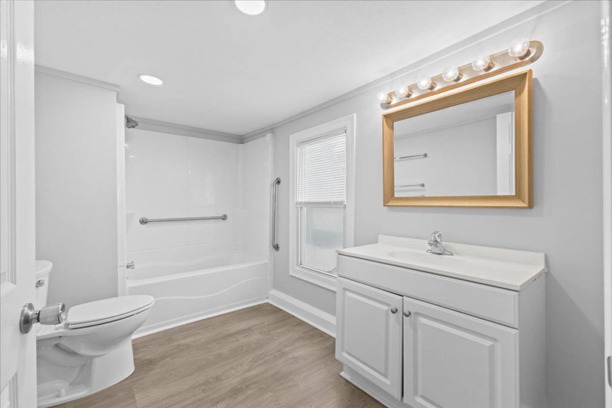 Apartment for rent at 39 Ave C, Burlington, VT 05408