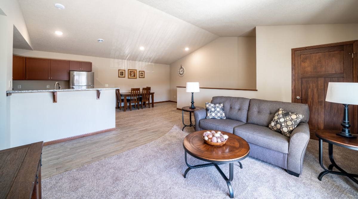 Townhouse for rent at 705 Century Ave SW, Hutchinson, MN 55350