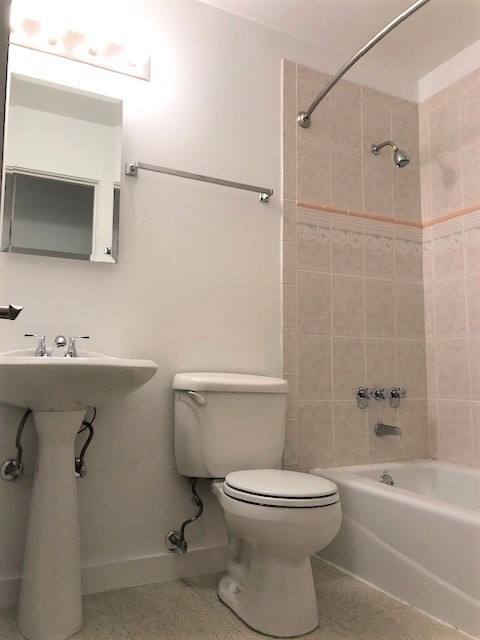 Apartment for rent at 412 Bellevue Ave E, Seattle, WA 98102