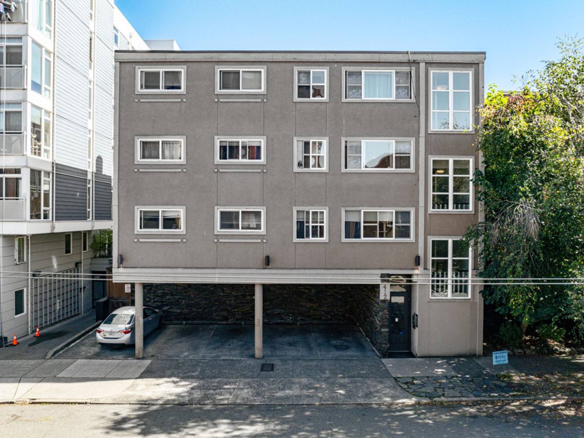 Apartment for rent at 412 Bellevue Ave E, Seattle, WA 98102