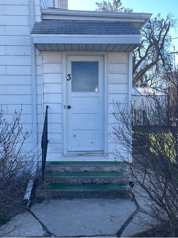 Apartment for rent at 705 6th St #3, Fairmont, NE 68354