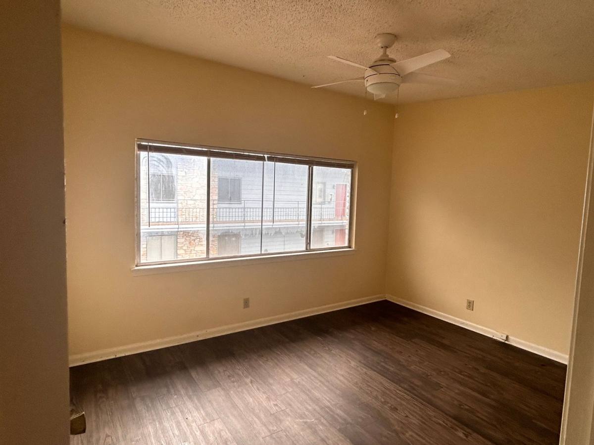 Apartment for rent at 2408 Longview St, Austin, TX 78705