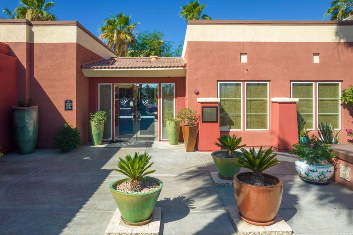 Apartment for rent at 80175 Ave, La Quinta, CA 92253