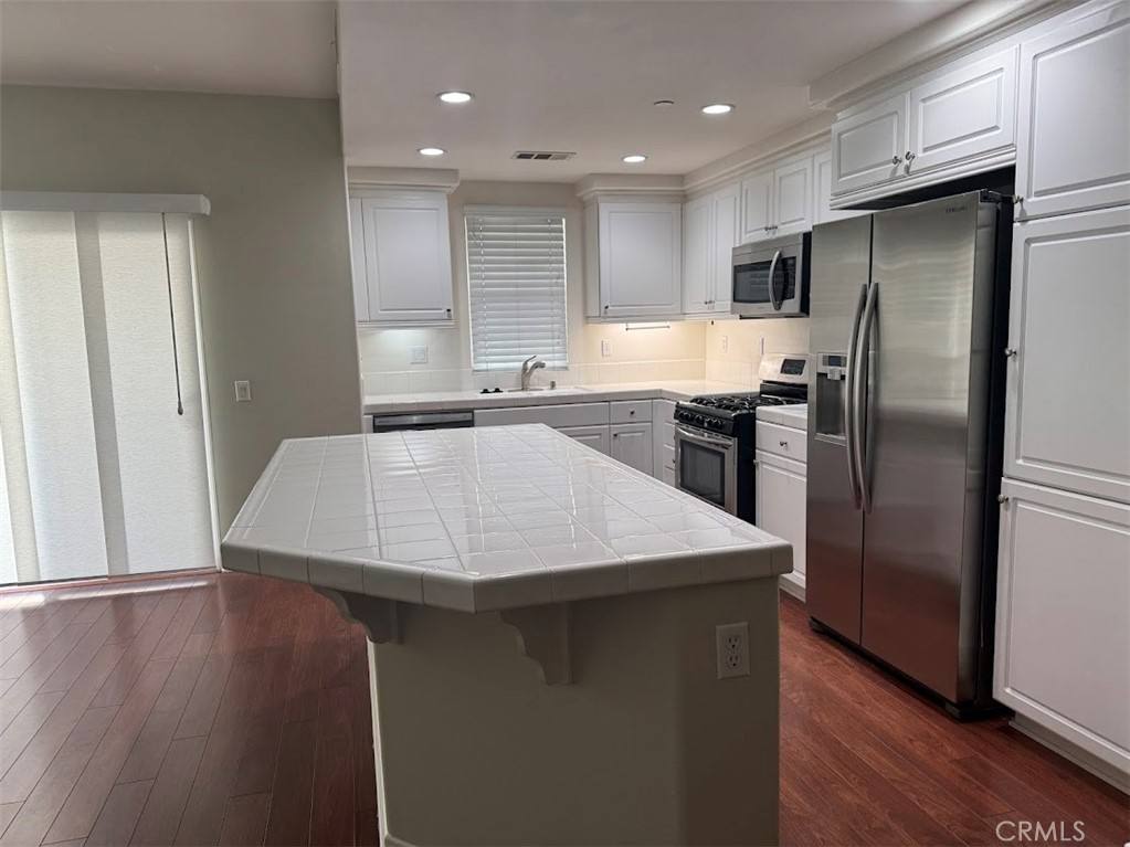 Condo for rent at 8152 Parkside St, Chino, CA 91708