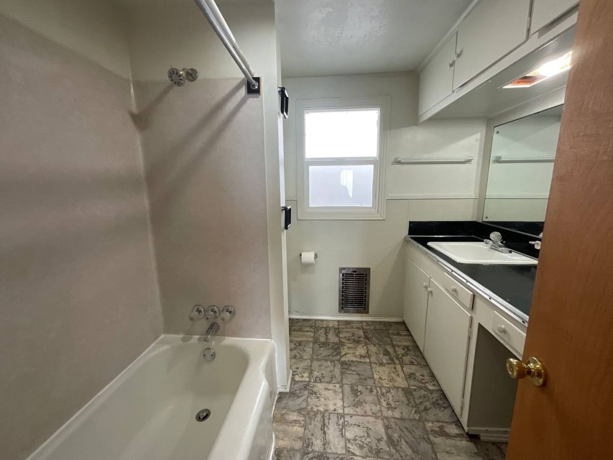 House for rent at 2084 Main St, Ferndale, WA 98248