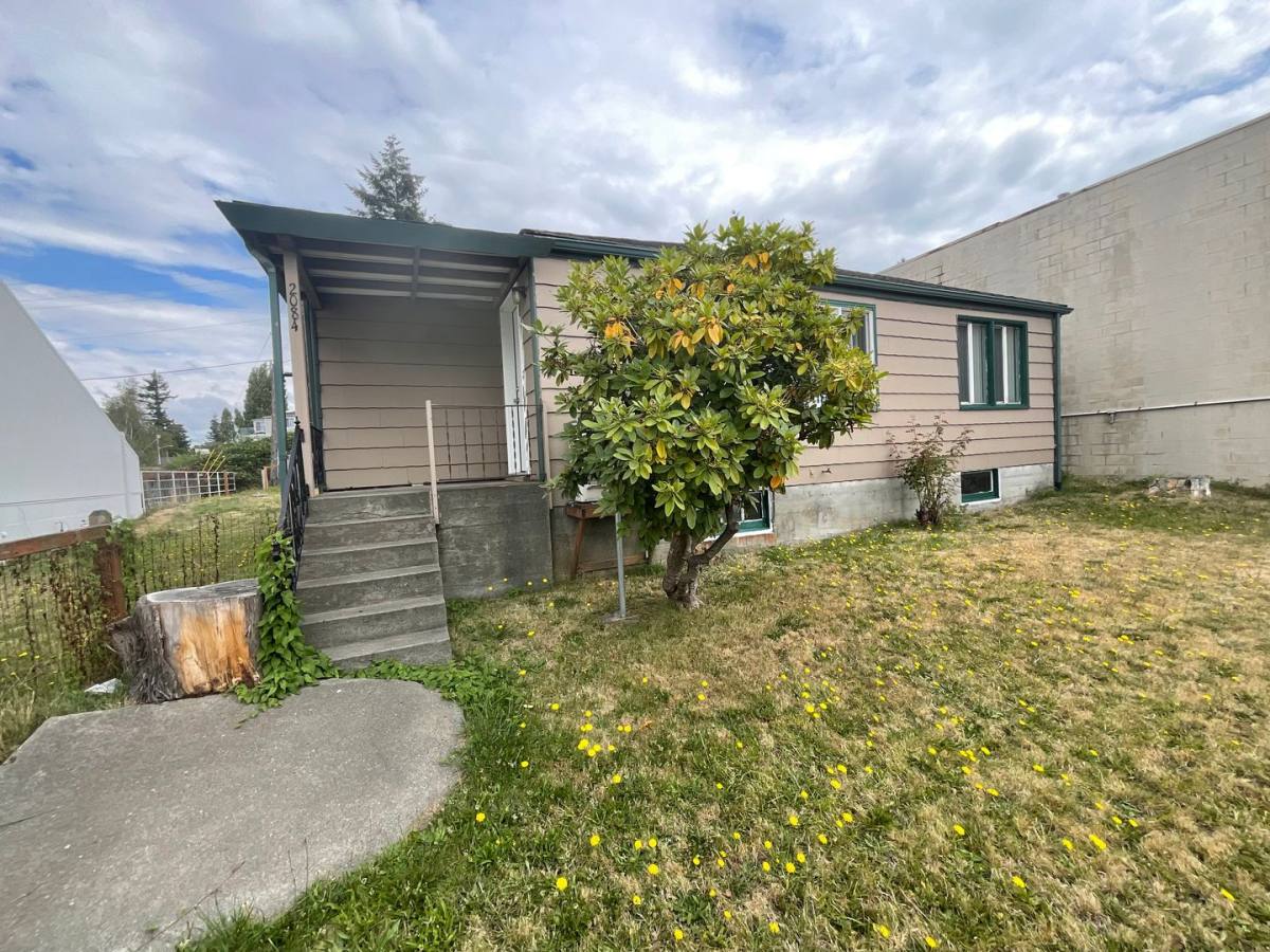 House for rent at 2084 Main St, Ferndale, WA 98248