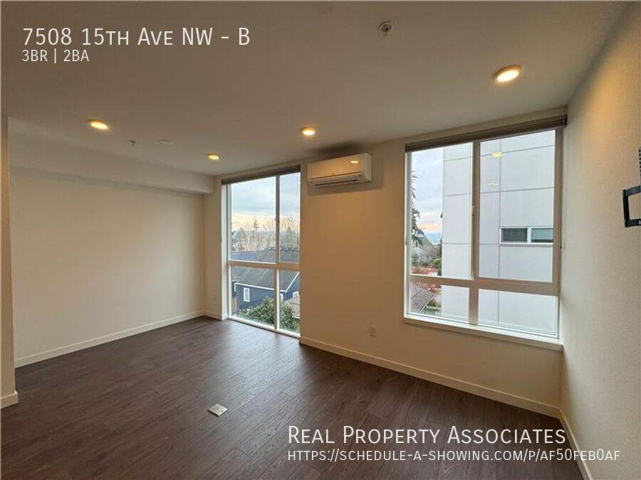 Townhouse for rent at 7508 15th Ave NW #B, Seattle, WA 98117