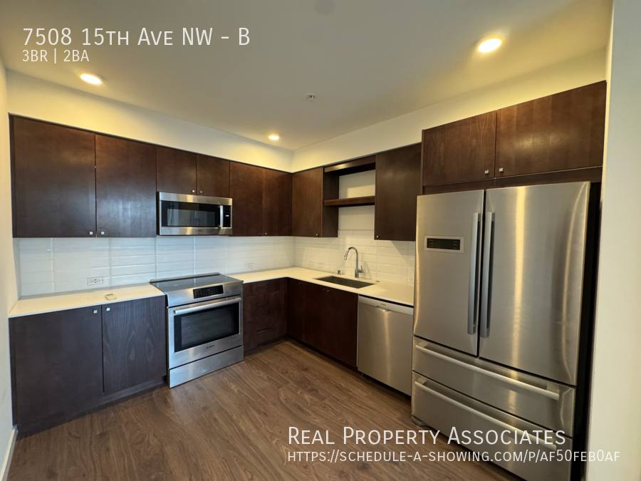 Townhouse for rent at 7508 15th Ave NW #B, Seattle, WA 98117