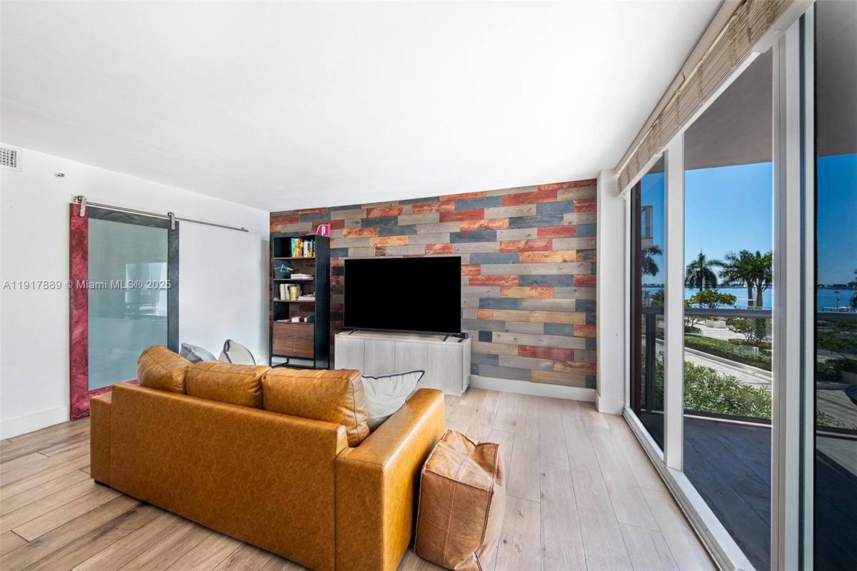 Apartment for rent at 1541 Brickell Ave #1541C406, Miami, FL 33129