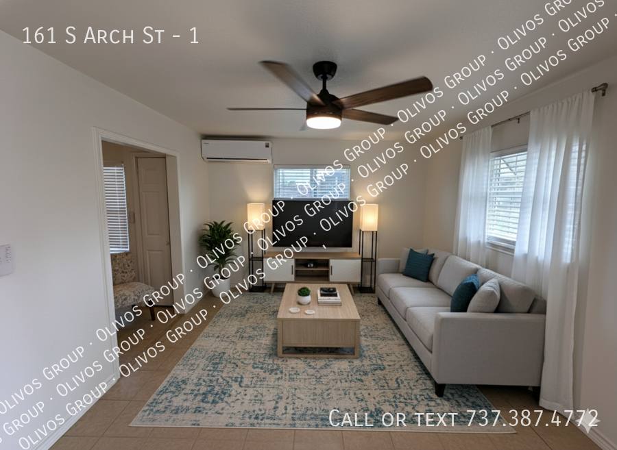 Apartment for rent at 161 S Arch St #1, Aransas Pass, TX 78336