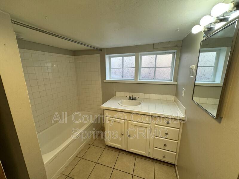 Apartment for rent at 1632 W Kiowa St #5, Colorado Springs, CO 80904