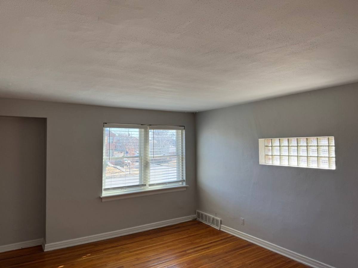 Apartment for rent at 4519 Jamieson Ave, Saint Louis, MO 63109