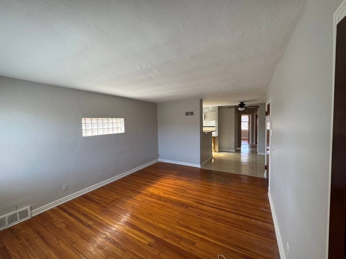 Apartment for rent at 4519 Jamieson Ave, Saint Louis, MO 63109