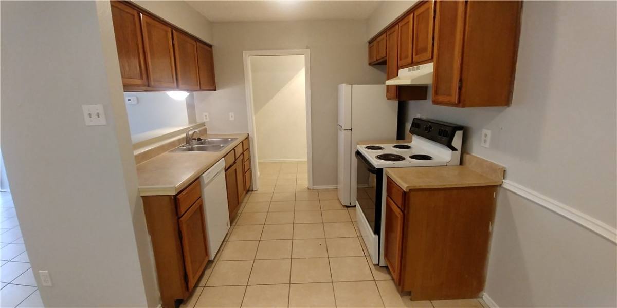 Apartment for rent at 5616 Emerald Forest Dr #103, Austin, TX 78745