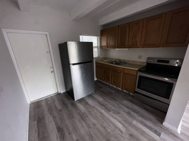 Apartment for rent at 5261 Alhambra Dr, Orlando, FL 32808