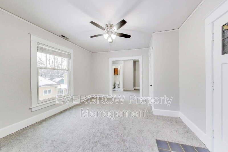 Apartment for rent at 945 Woodruff Place Middle Dr #4, Indianapolis, IN 46201